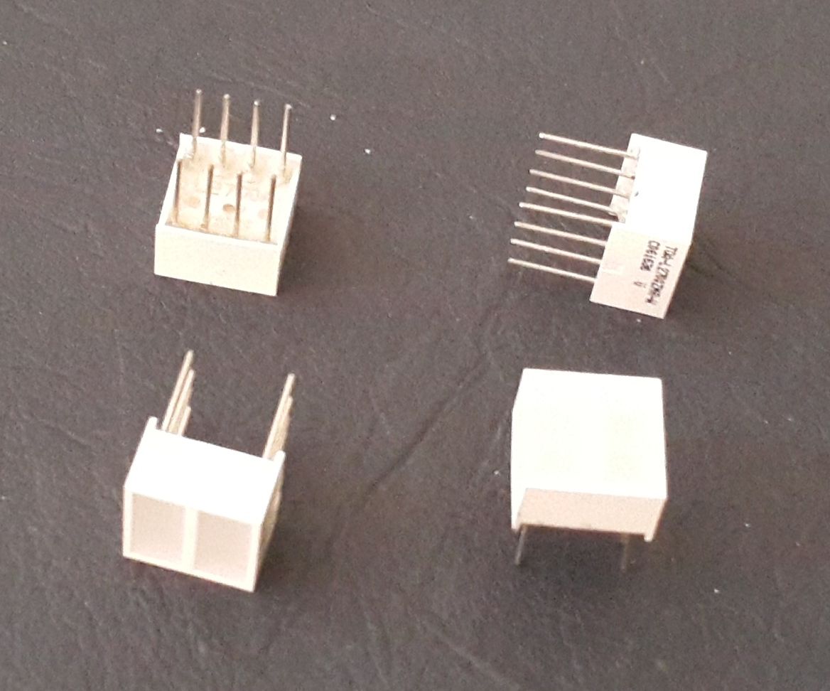 10x10 Ultra Kırmızı Light Bar Display